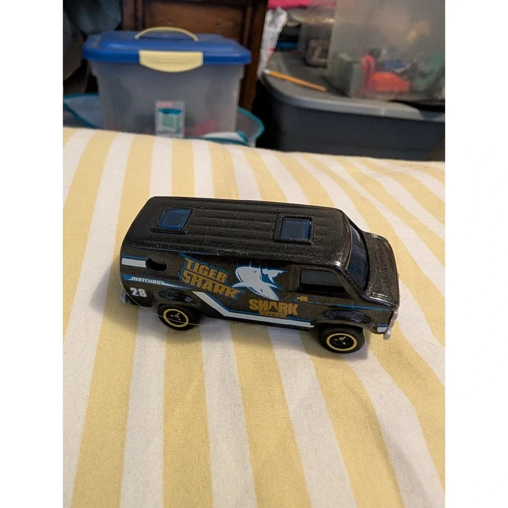 Matchbox Tiger Shark Van Shark Week Gray Diecast Chevy Van MB700 Toy Vehicle